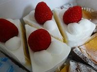 イチゴケーキ  (2)