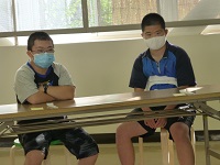 クイズの答え考え中