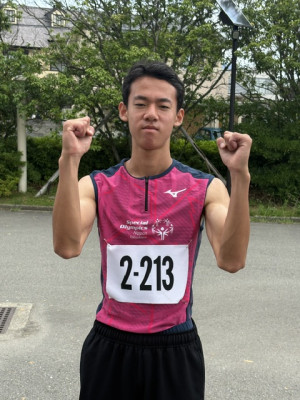 200m6